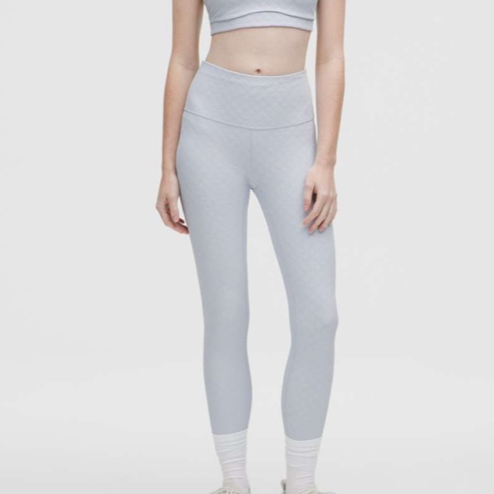 NWT Lululemon 3d Jacquard Diamond Train HR 25’